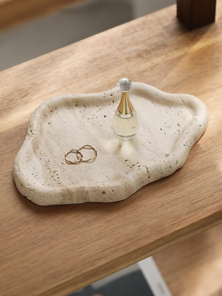 Vide-poche décoratif Beylina en pierre naturelle, détail de la texture