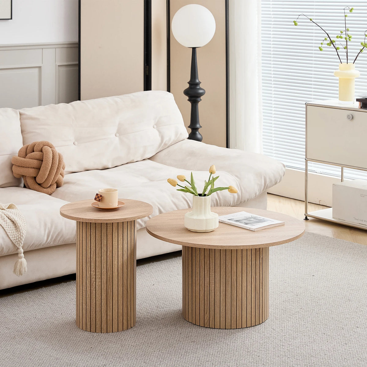 Double Lotus, lot de deux tables basses rondes effet bois – détail du produit