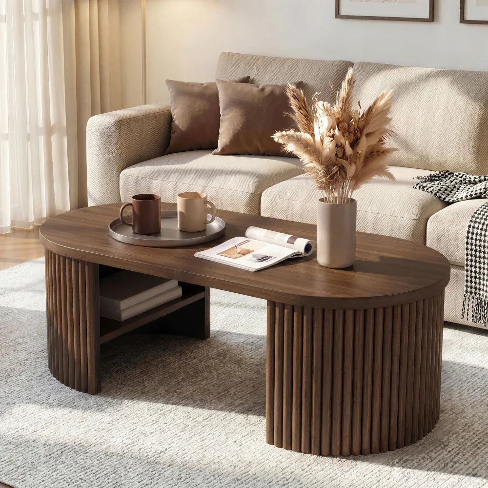 Ovalo, table basse ovale cannelée avec rangement – présentation dans un intérieur