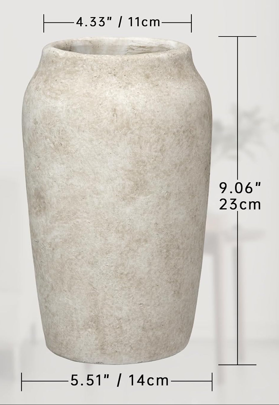 Rustika, grand vase en ciment gravé vert-de-gris – détail du produit